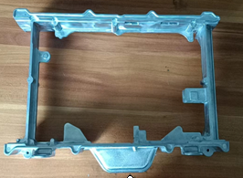 車(chē)機電腦框體